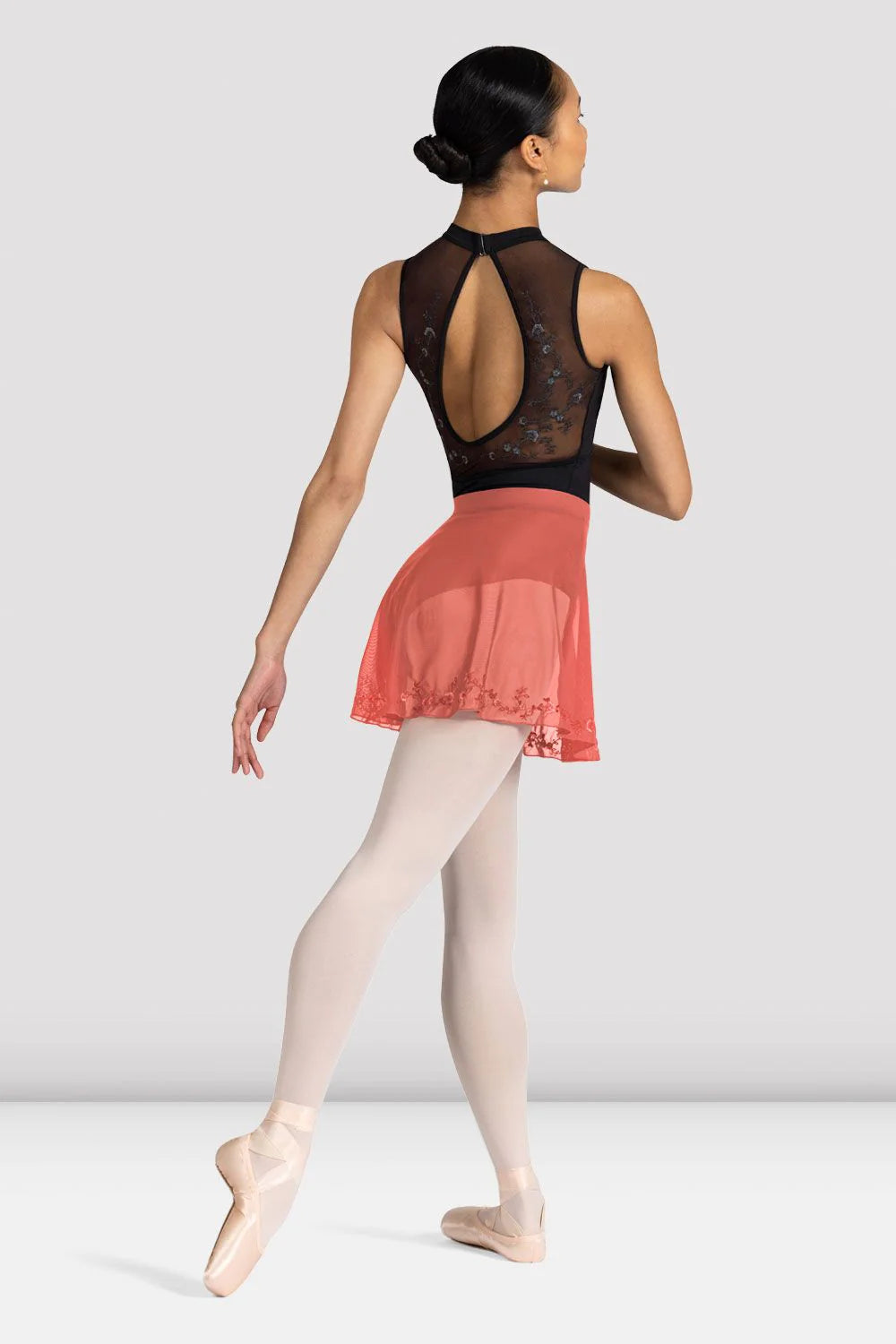 BLO R3301 Adult Skirt