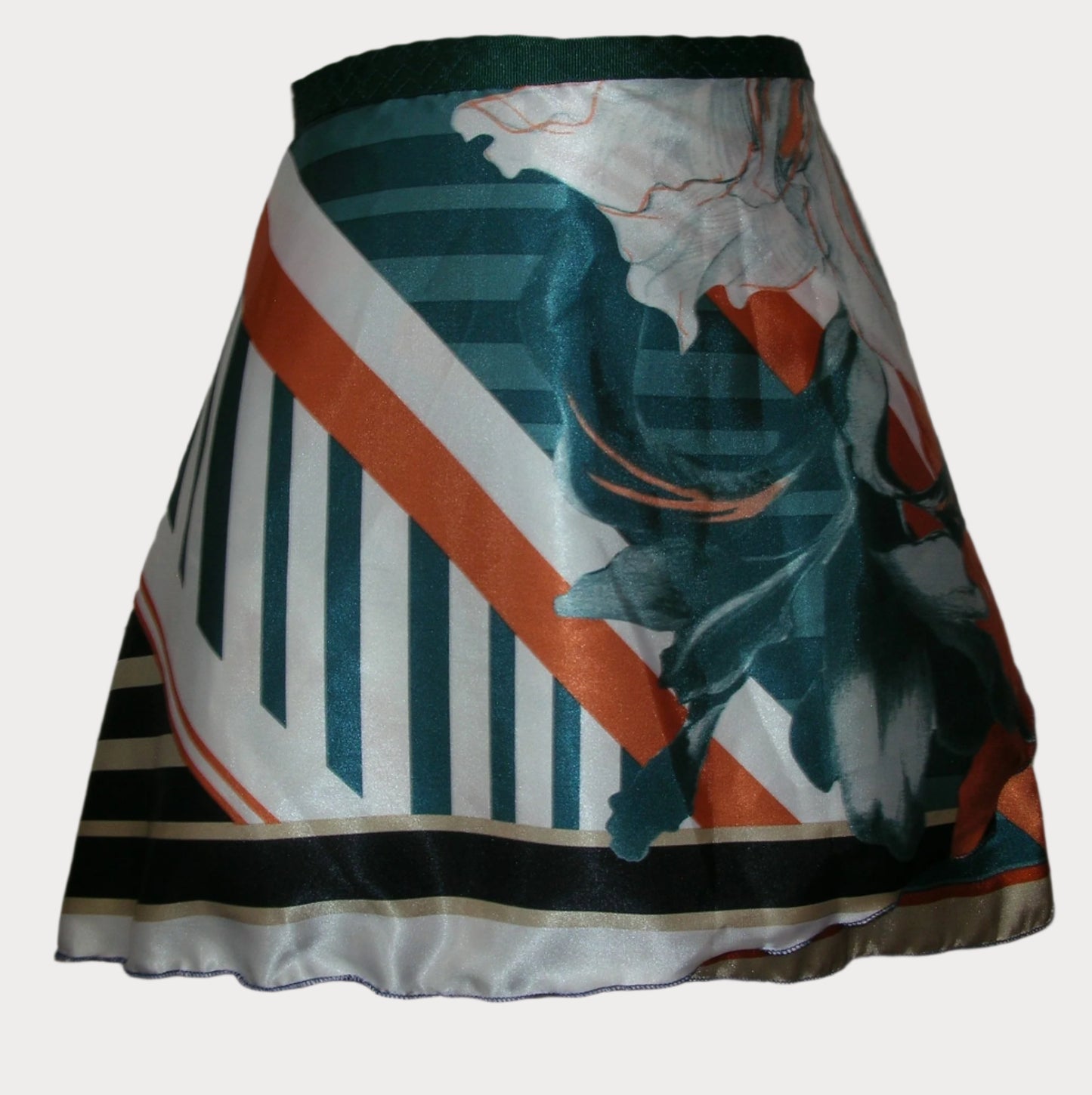 STRACCI AR 620 Adult Wrap Skirt